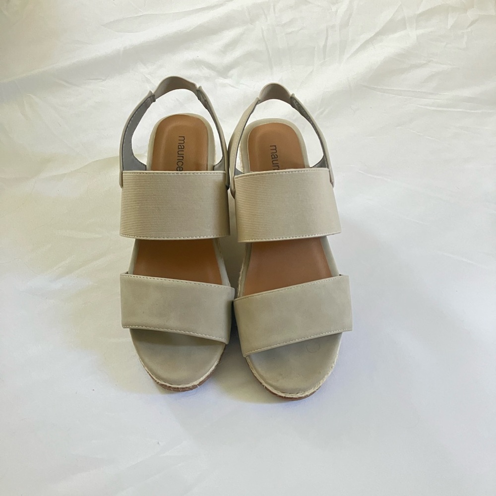 Maurices Tan Sandals Elegant and Comfortable